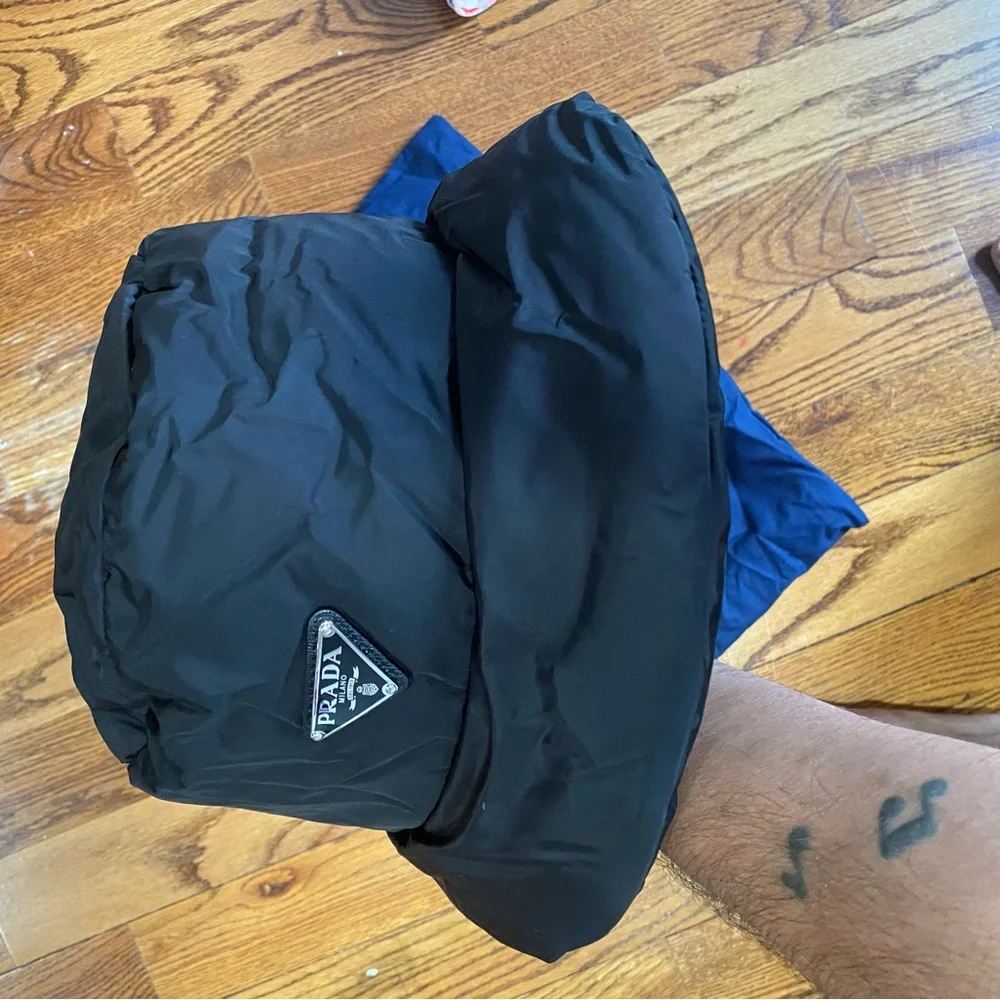 Prada Puffer Bucket Hat - Picture 4 of 5